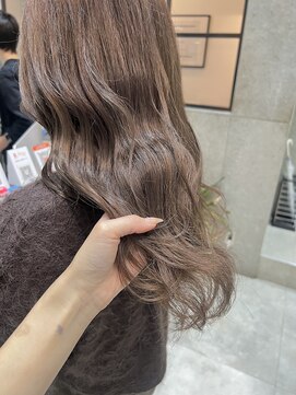 フェリア 渋谷(Feria) 【Feria】 ミルクティーベージュ 福田沙也加