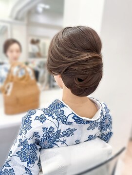 ヘアセット&メイク専門店 カスミ(Kasumi) 毛流れシニヨン