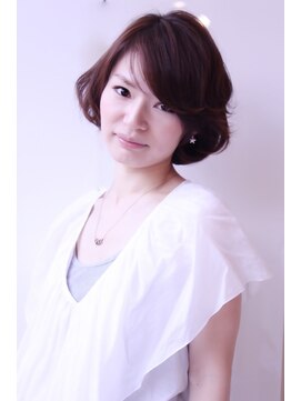 シャカ(SHAKA) 大人柔らかボブ