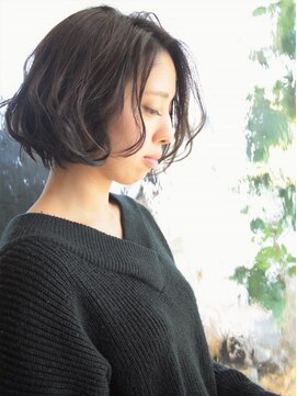 エムスラッシュ 本牧(M.SLASH) 【M.SLASH】エアリーカールで横顔美人b