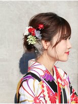 ホワイトルーム(White Room) 卒業式ヘアアレンジ♪