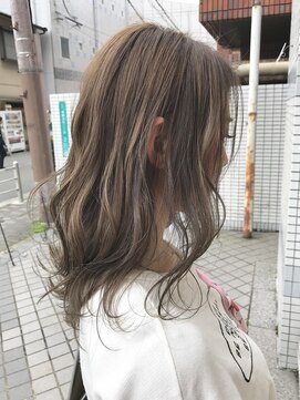 ウノプリール 茶屋町店(unopulir) 【unopulir永尾】グレージュ☆モノトーンハイライト