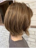 ハイライトたっぷりアッシュベージュ
