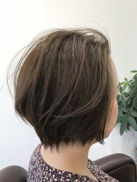 エイトクラージュ(eight courage) ショートボブ