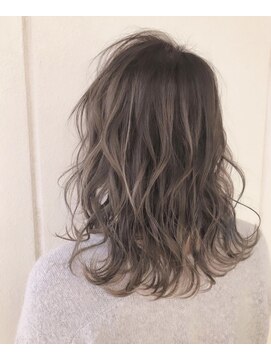 モアナ バイ ヘッドライト 沖縄東崎店(Moana by HEADLIGHT) Moana【東崎】#レイヤーカット#デジタルパーマ#ミルクティー