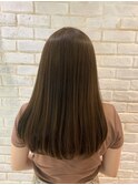 艶髪フォギーベージュ透明感ロング