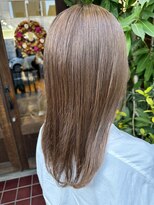 アン(Hair make un)&nbsp;ハイトーンカラー【インナーカラー/ダブルカラー/ブリーチ/韓国