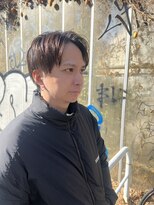 スイ(suii.)&nbsp;大人メンズセンターパートスタイル