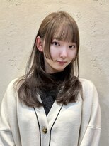 ユニコ(unico)&nbsp;韓国風/レイヤー/前髪/小顔/顔まわり/姫カット