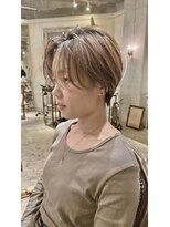 髪質改善と縮毛矯正の専門店 サンティエ(scintiller)&nbsp;大人綺麗な小顔襟足スッキリショートボブ　30代40代50代