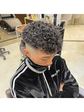 レム 長野(REM) 外国人風スペインカール/フェードカット/