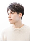 フェザーショート×フェザーパーマ×センターパート