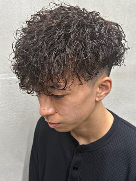 ダズルヘアーエイチ(DAZZLE hair H) 波巻きスペインカールツーブロックブラウンカラー