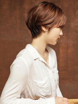 シアンデルカ(CYANDELUCCA) 丸みショートヘア