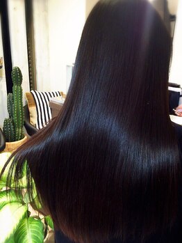 アトリエエマ(atelier Emma)の写真/《甲子園口》圧倒的艶髪のTOKIOトリートメント取り扱い店◇こだわり抜いた成分でダメージをしっかり補修！