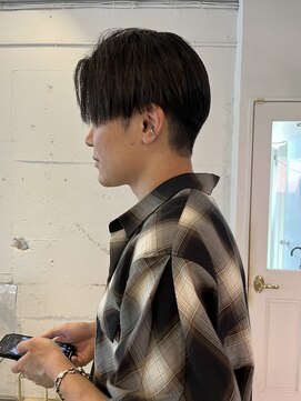 ライン(LINE) センターパート/マッシュ/メンズカット