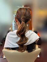 ヘアサロン ユニティ(Hair Salon Unity) 艶ウェーブポニー