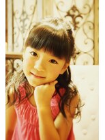 アムールマヤ&nbsp;ハーフアップ 可愛い女の子 ♪