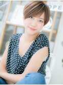 キュート＆シンプル！前下がりの小顔ショートa