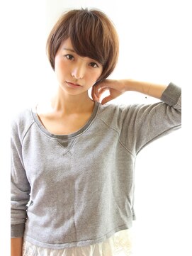 レウナ 外苑前(Reuna) 大人可愛いショートボブ 小顔ショート 黒髪でも可愛い