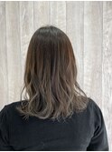 スモーキーアッシュ×セミロング【CIEL×maki】