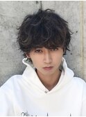 【大人ヘアマッシュ、ツーブロソフトツイストスパイラルパーマ】
