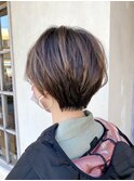 ◇ ピアスが映える！品ある丸みショート