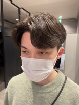 アンダーバーホワイト(_WHITE)&nbsp;韓国ヘア