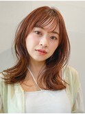 Unami くびれミディアム　シースルーバング　外はねパーマ