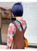 ディープネイビーとボブ 雰囲気に合わせたデザインを