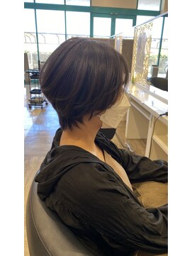 ヘアメイク サンサーラ 志度店(Hair Make SAMSARA) ショートボブ