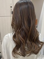 ラウレア(LAULEA) 垢抜けロングヘア