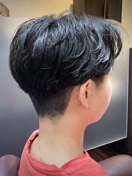 ヘアクリニックカルム 日暮里(Hair Clinic Calme) フェザーパーマ　ニュアンスパーマ　センターパートパーマ