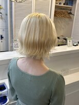 トッカ ヘアアンドトリートメント 難波店 抜きっぱなし系ブロンドヘア