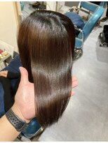 リラエ(Lyrae)&nbsp;縮毛矯正/髪質改善/美髪カラー/トリートメント【大阪/西梅田】