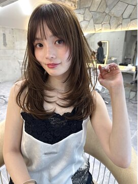 サイン 表参道(SIGN) 韓国ヘアーハッシュカットレイヤーカットグレージュブリーチ無し