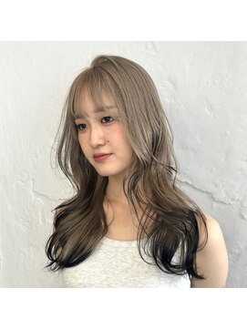 ソルバイシェス(SOL by shes) 裾カラー×レイヤーカット