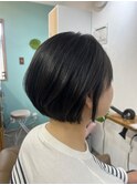 ショートボブ