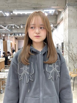 カシェル(cashel kishaba) ワンカラーでできるだけ明るいベージュ