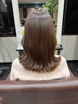 美容室 フォーリア Foglia ミディアムボブ モカブラウン
