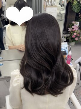 アマトウキョウスマートサロン(AMA TOKYO×Smart Salon) くびれレイヤー/顔まわりカット/くびれ巻き/レイヤーカット