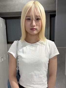 スウィープ(sweep) ハイトーンボブ/ブロンド/ケアブリーチ