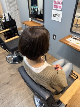 レアレア ヘアアンドライフ(LeaLea) 着物ヘア/ダークアッシュ/ミディアムレイヤーカット/伊丹