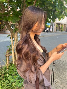 リノ(RLINO) 【名古屋/栄】レイヤーカット/ブリーチ無し/韓国