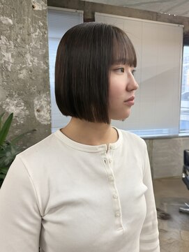 リラクオーレ 三宮 元町(LIRA CUORE) まとまるボブ