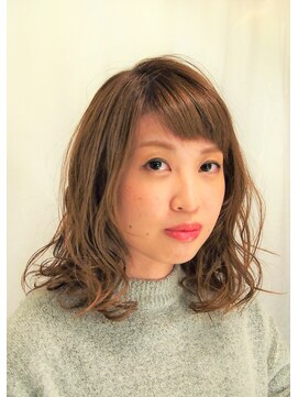ヘアドゥ デ コントラクテ 宮の沢店(hair do Decontracte) フェミニンミディ