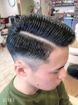 ヘア プロデュース アップス ティ(hair produce UP's t) フェードスタイル