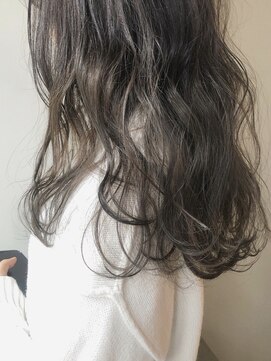 ニール 名古屋 伏見 丸の内(NEELU) 【Neelu】　ナチュラルグレージュロング