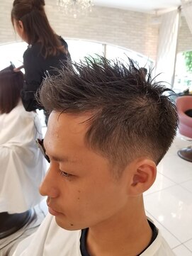 クオリス 赤塚店(QUALIS) 【QUALIS】刈り上げフェード束感ビジネススタイル