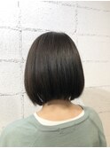 前下がりボブ